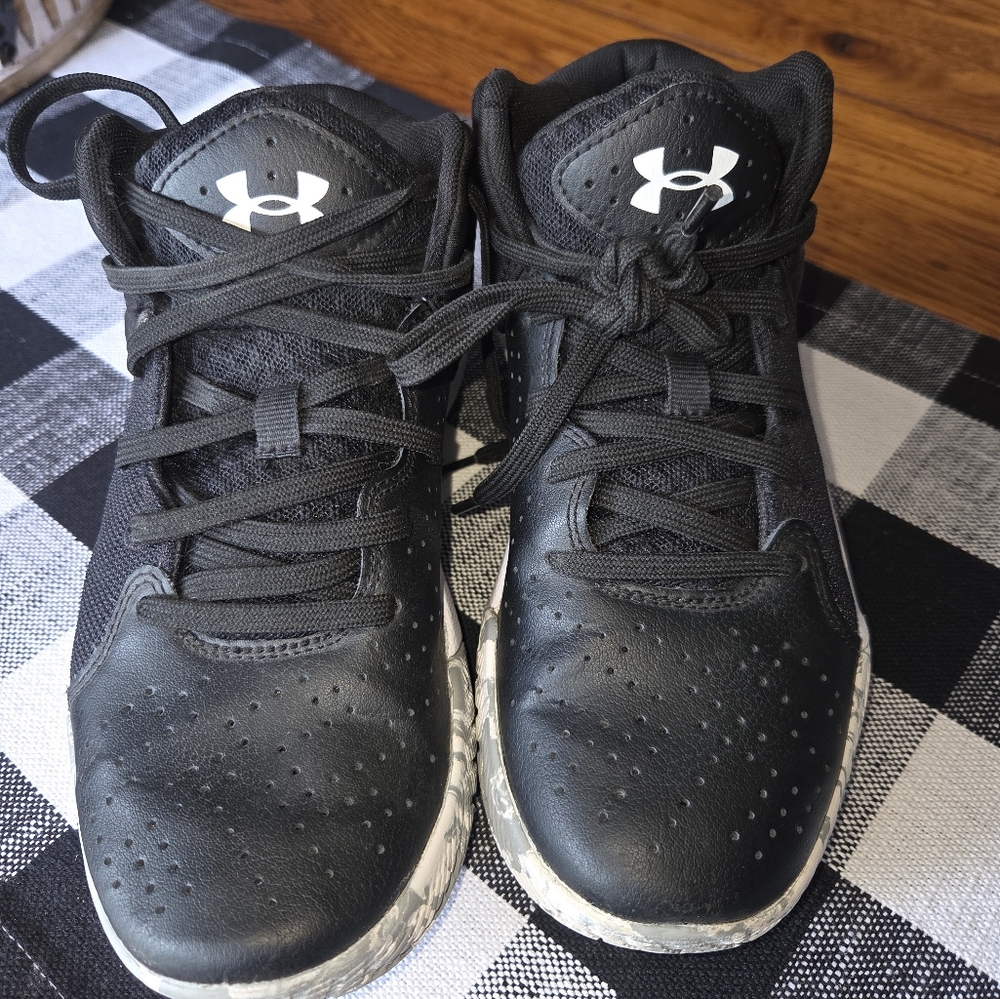 Under Armour Black and White Sneakers with Perforated Design